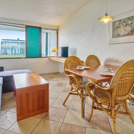 Appartement Apostol - 500m From The Sea By Interhome